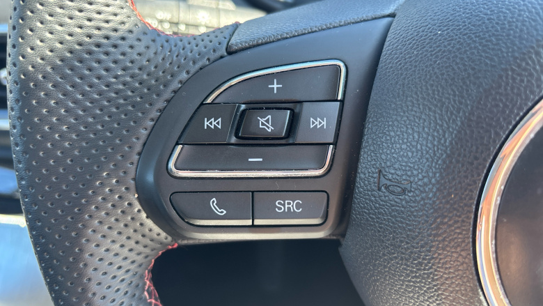 MG HS 1.5 T-GDI PHEV SE 5dr Auto Hatchback
